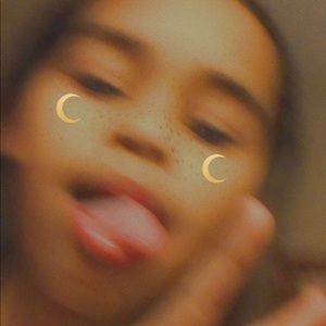 Meet your Posher, Natalie